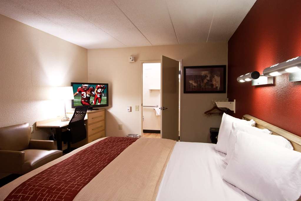 Red Roof Inn Fairmont Ruang foto