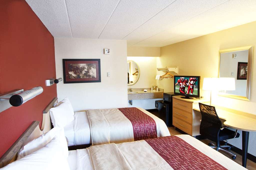 Red Roof Inn Fairmont Ruang foto