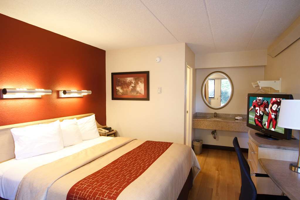 Red Roof Inn Fairmont Ruang foto